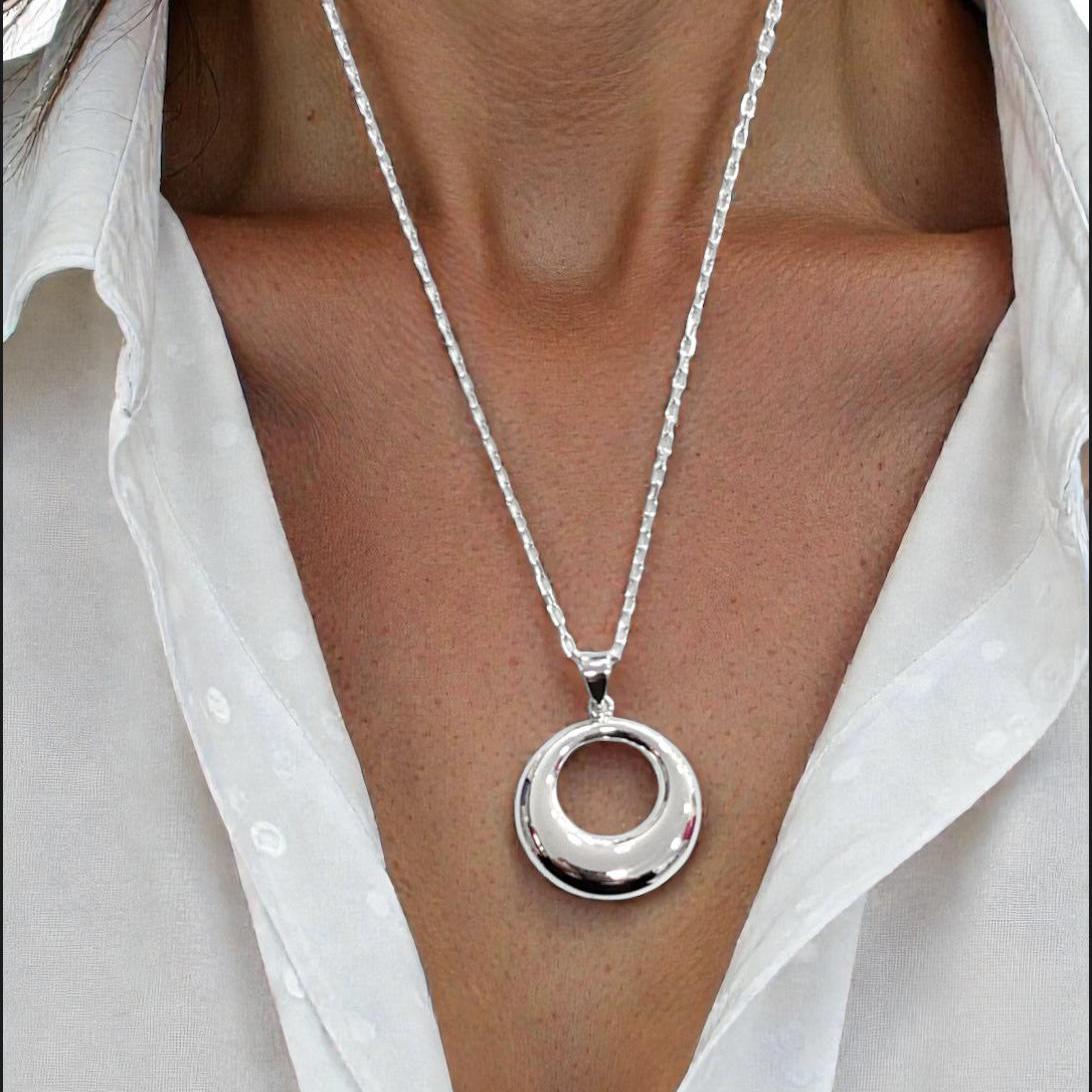 Collar Plata Circulo Liso 35 Mm, Simbo - Joyería Ora Madrid